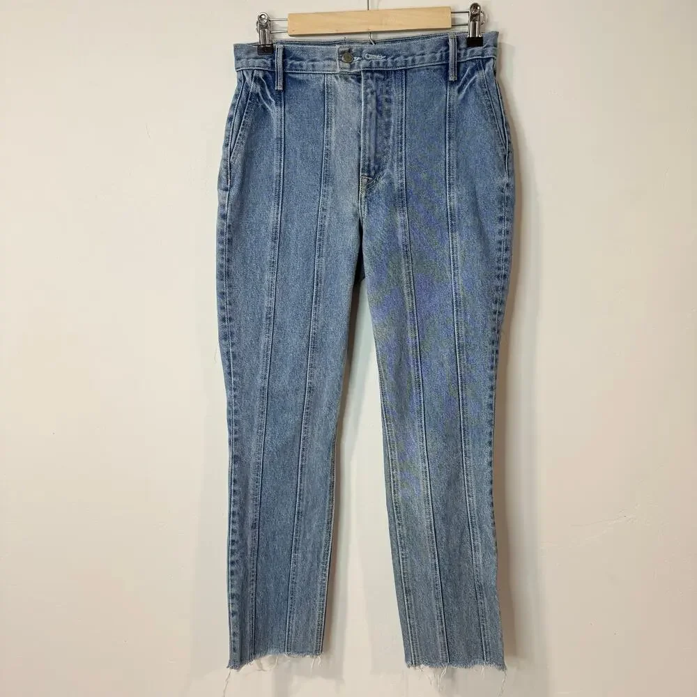 GRLFRND Women's Jeans Monroe Panelled Seamed Catching Feelings Straight Leg 26 - Picture 1 of 10